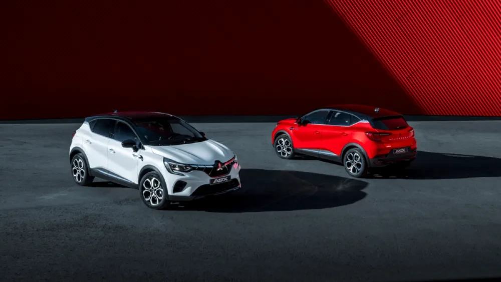 Mitsubishi_ASX_voorkant_achterkant